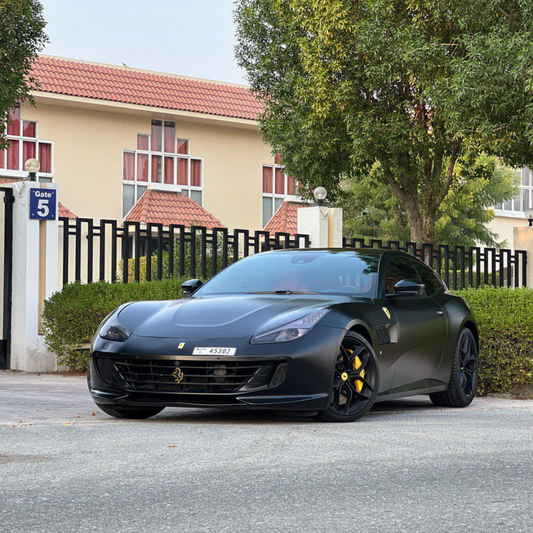 FERRARI GTC4 BLACK