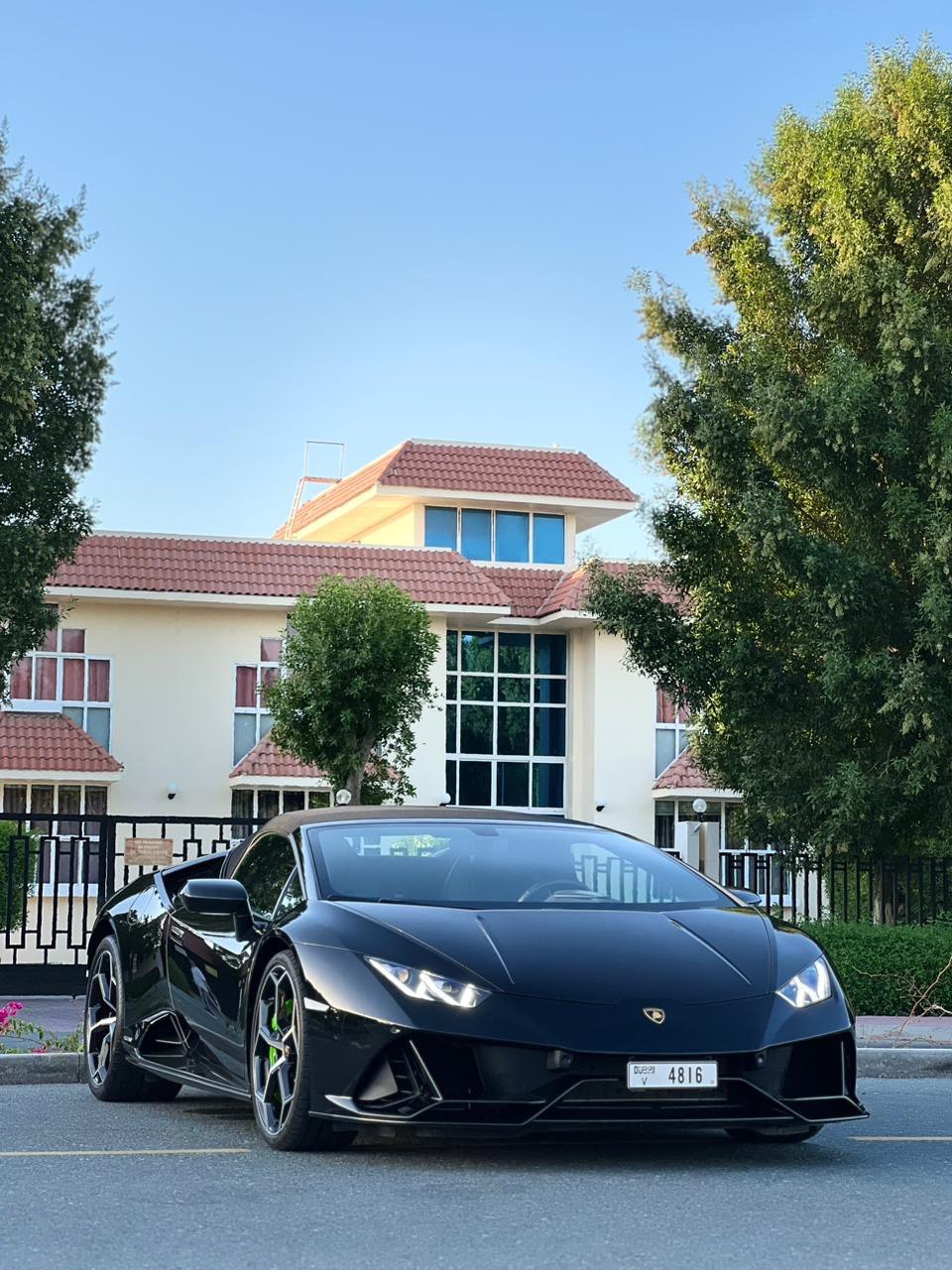 LAMBORGHINI HURACAN EVO CONVERTIBLE BLACK