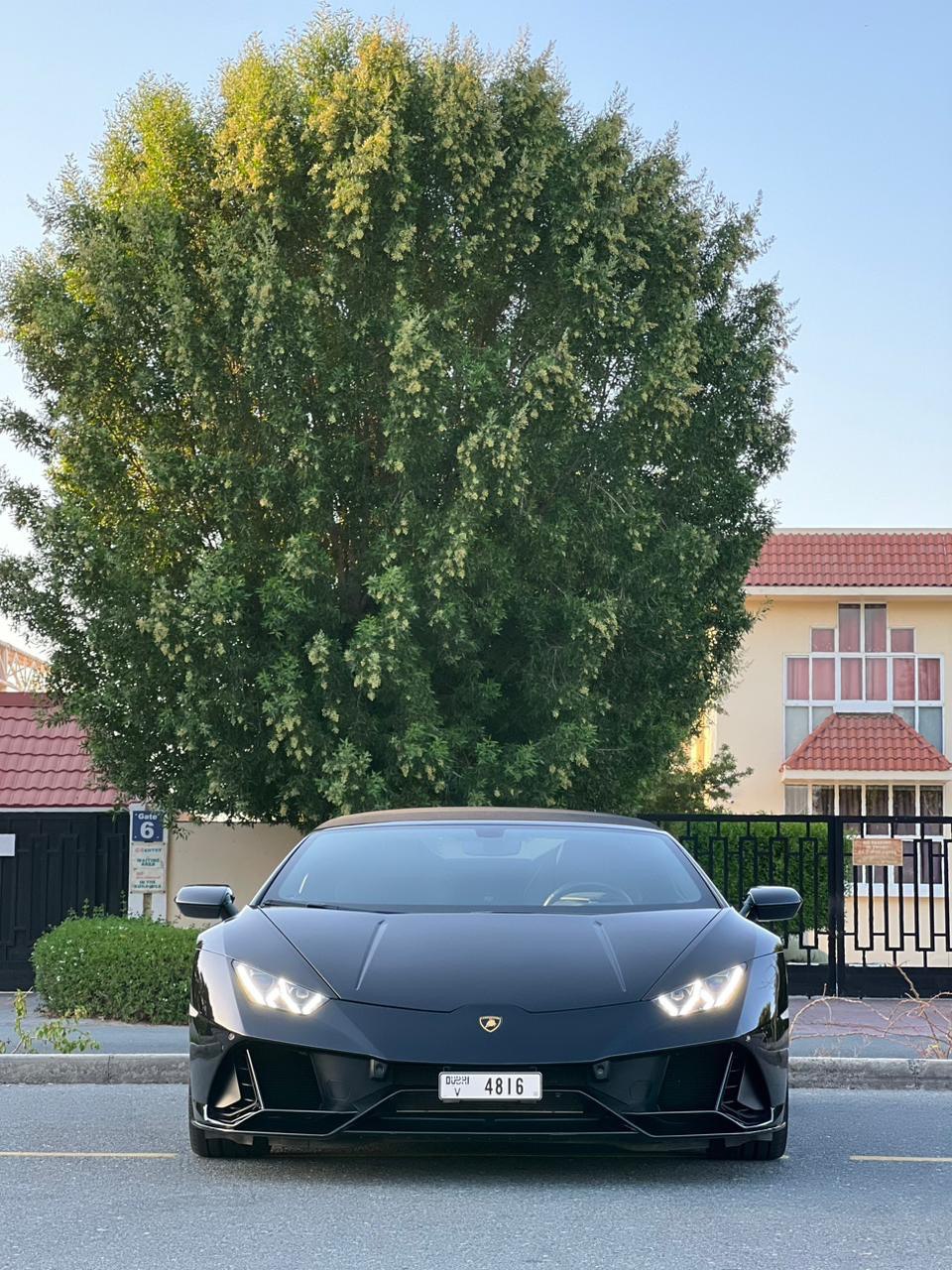 LAMBORGHINI HURACAN EVO CONVERTIBLE BLACK