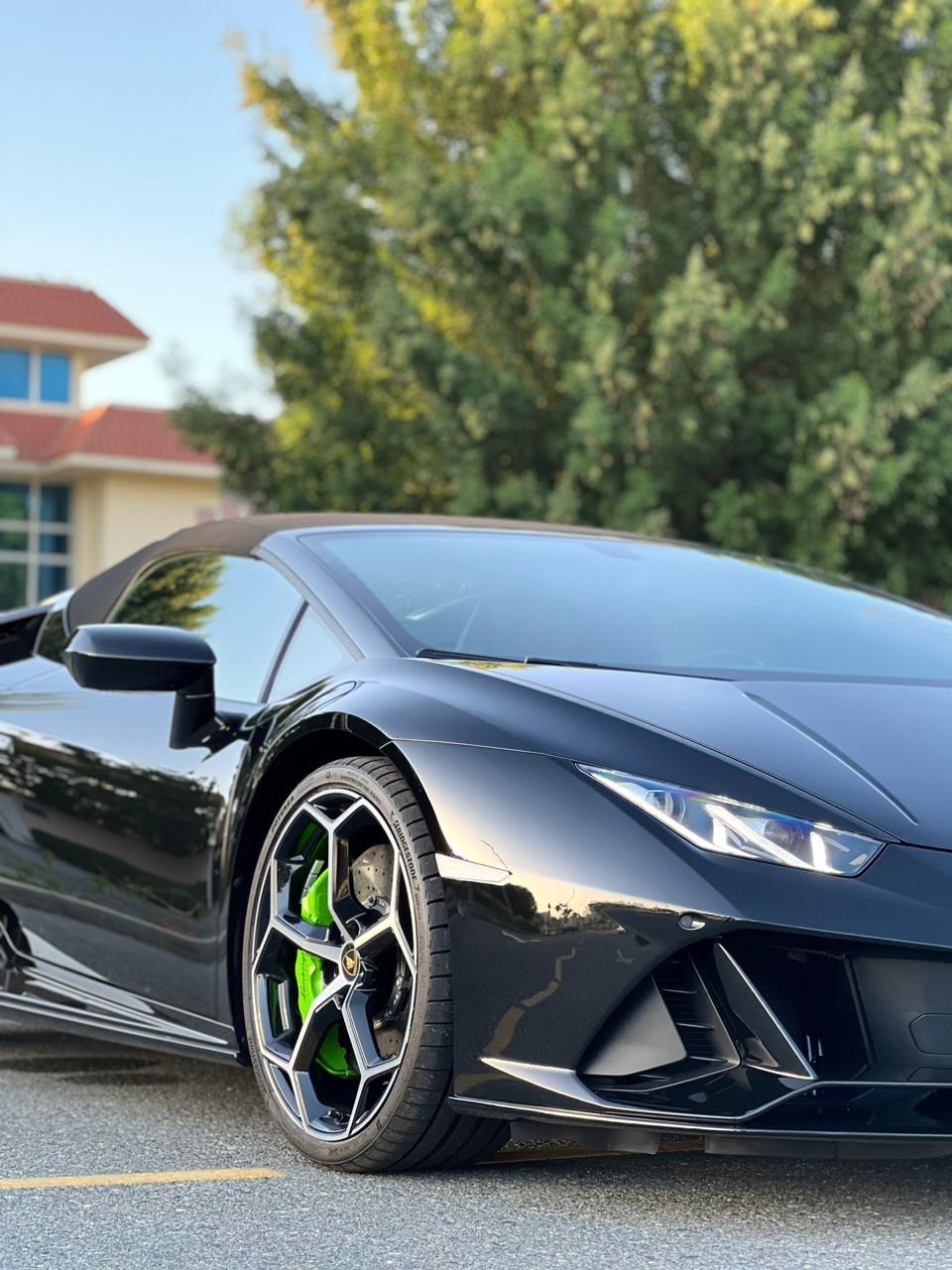 LAMBORGHINI HURACAN EVO CONVERTIBLE BLACK