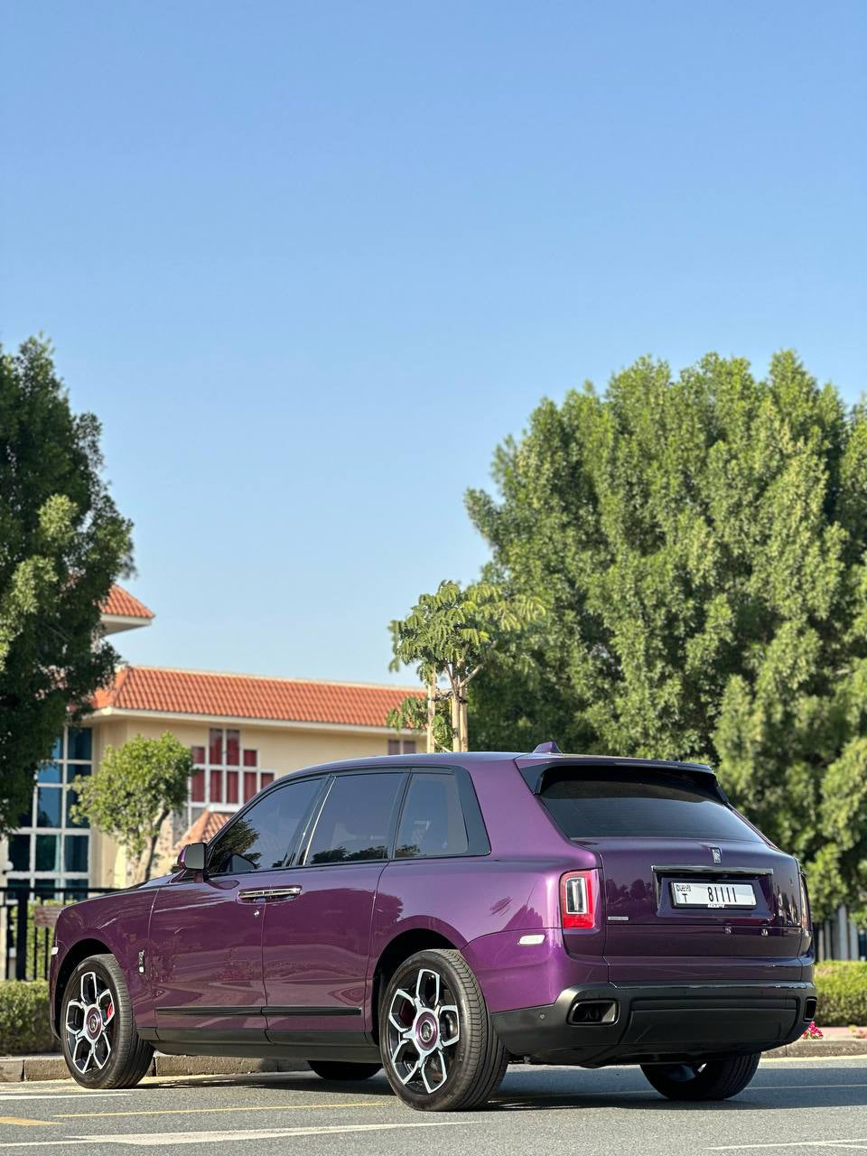 ROLLS ROYCE CULLINAN PURPLE