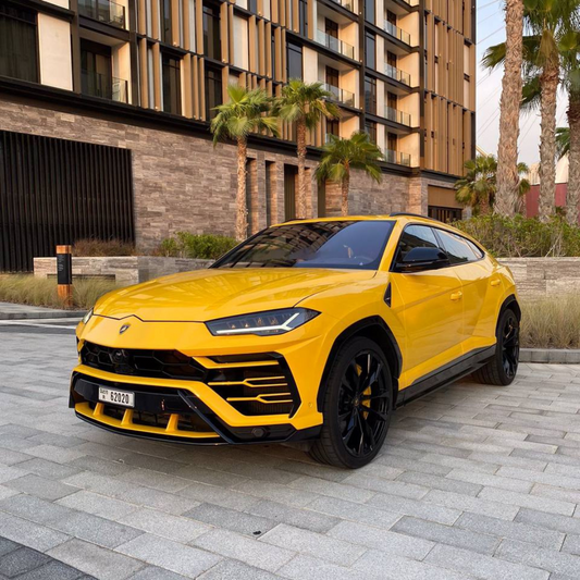 LAMBORGHINI URUS YELLOW