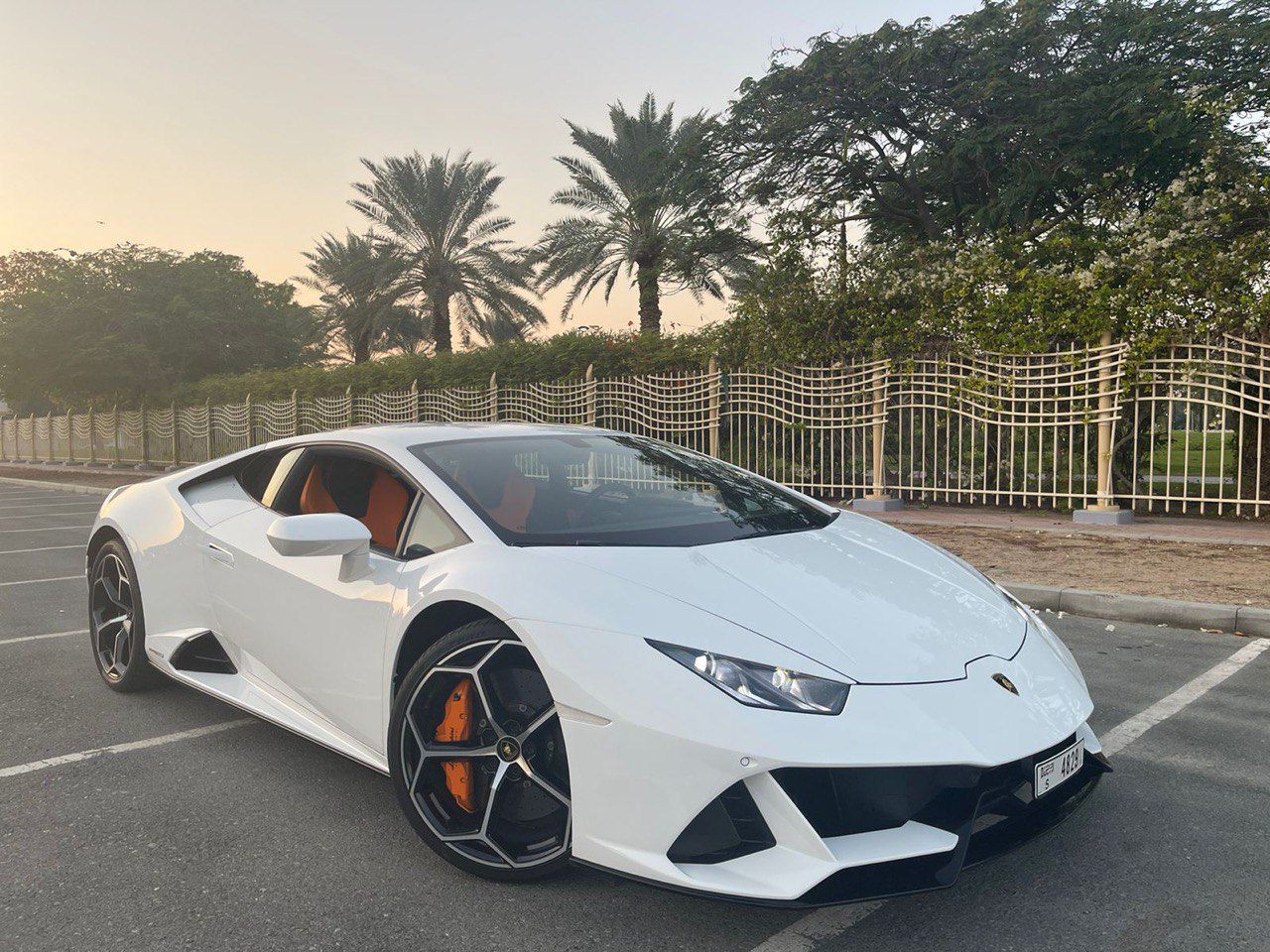 LAMBORGHINI HURACAN EVO COUPE WHITE