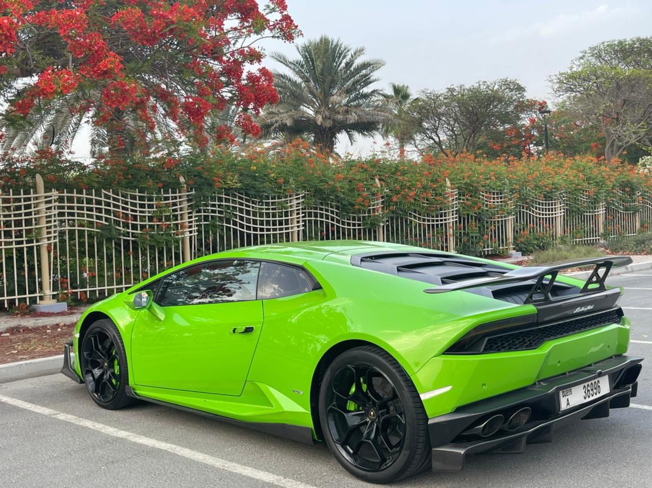 LAMBORGHINI HURACAN EVO COUPE GREEN