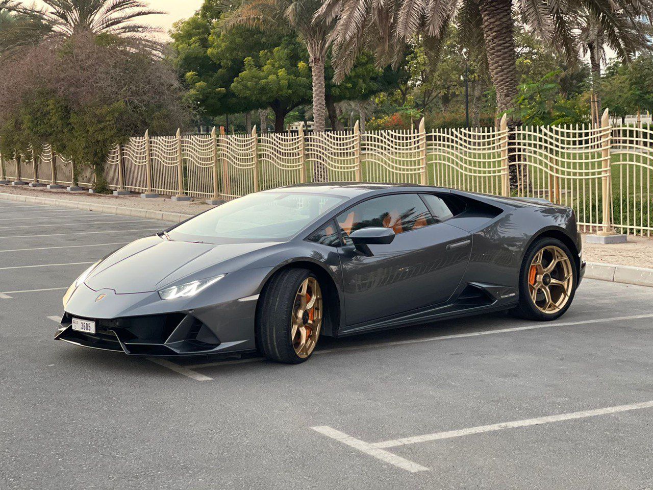 LAMBORGHINI HURACAN EVO COUPE GREY