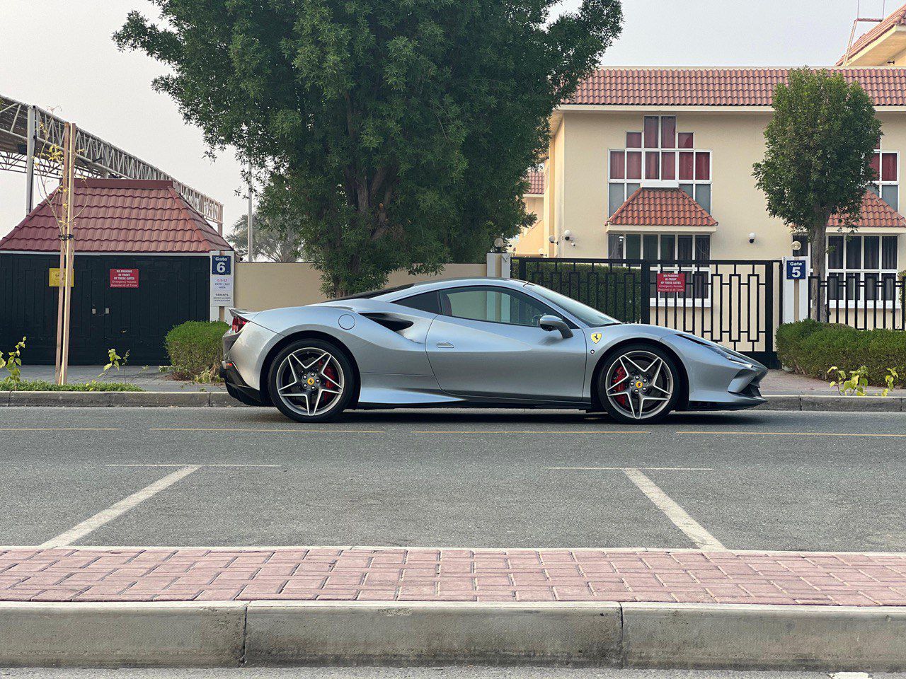 FERRARI F8 TRIBUTO COUPE
