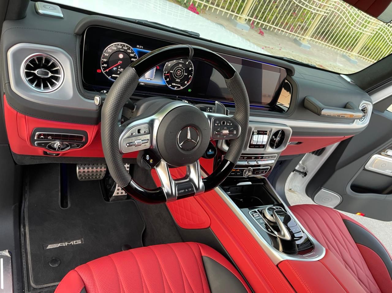 MERCEDES CLASSE G63  AMG  WHITE