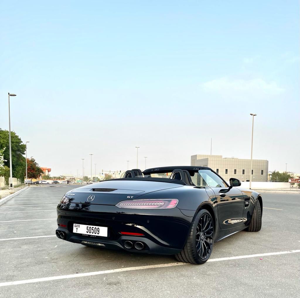MERCEDES AMG GTS CONVERTIBLE