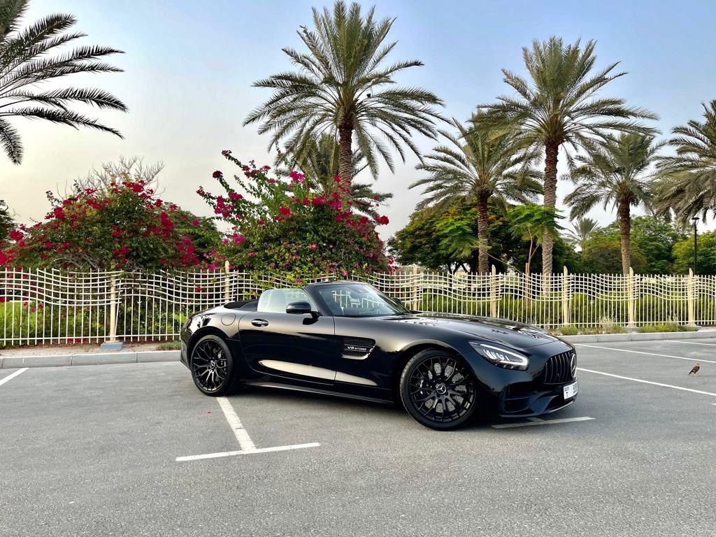 MERCEDES AMG GTS CONVERTIBLE