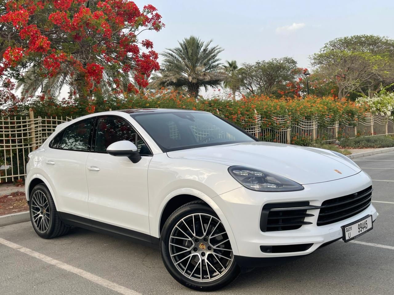 PORSCHE CAYENNE S WHITE