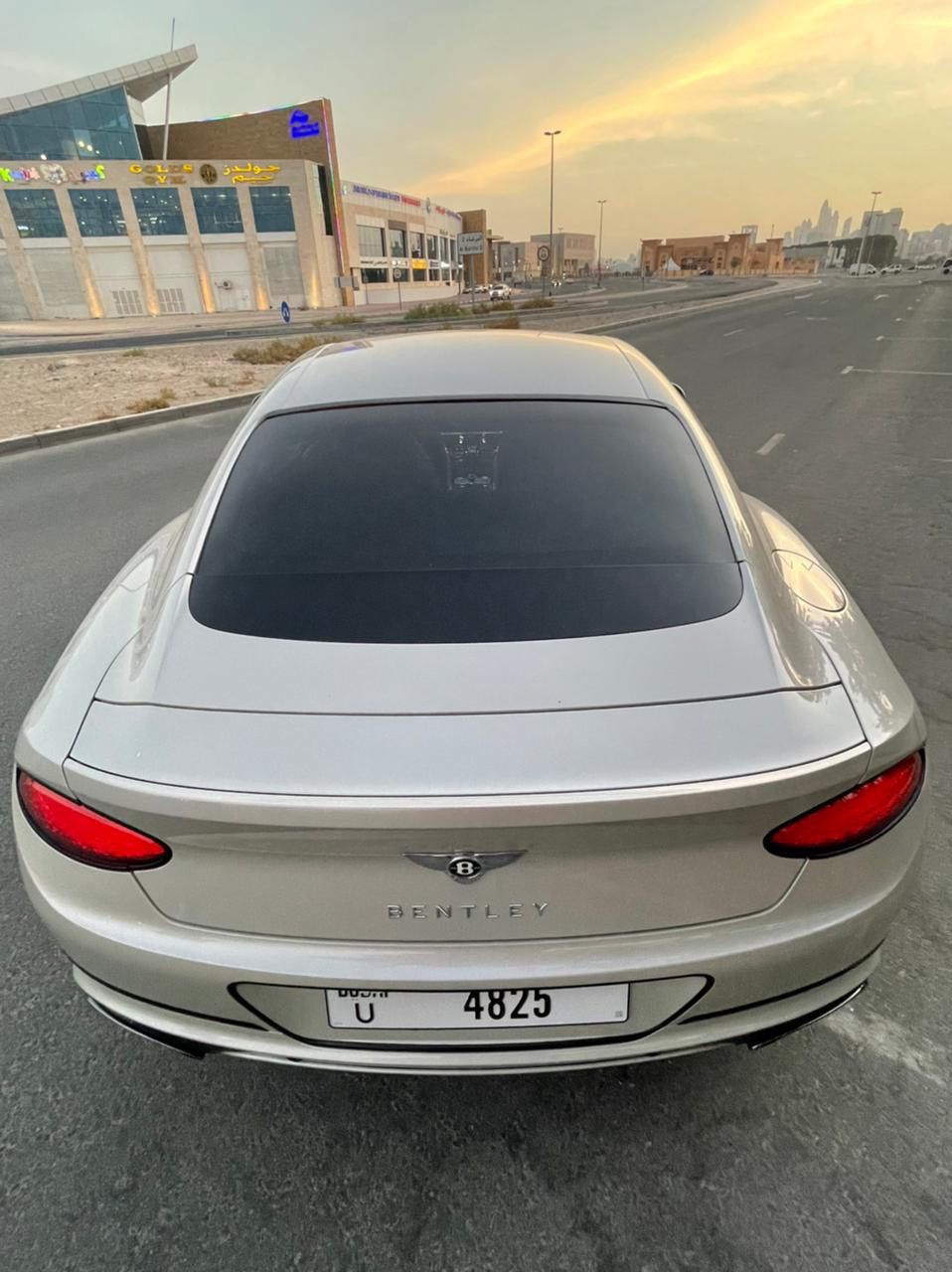 BENTLEY CONTINENTAL GT WHITE