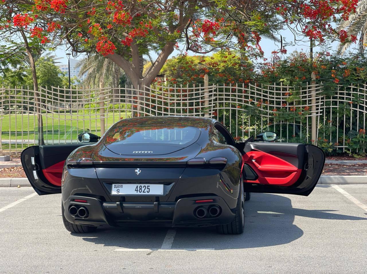 FERRARI ROMA BLACK